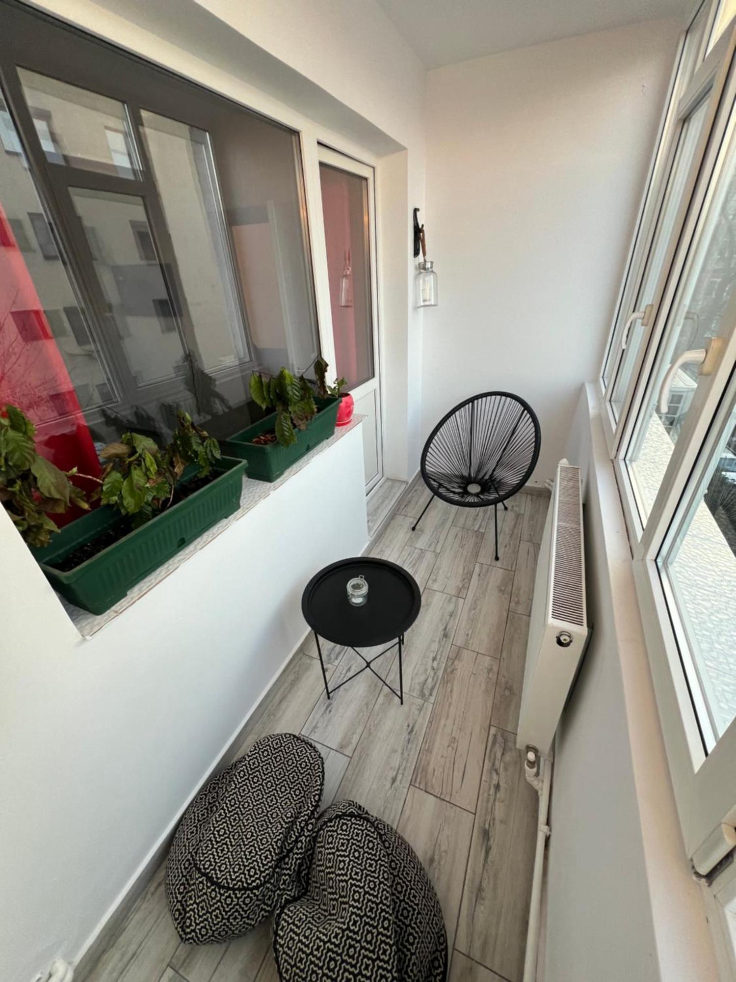 3 Rooms Apartment Airy & Bright Palas Style Ιάσιο Εξωτερικό φωτογραφία