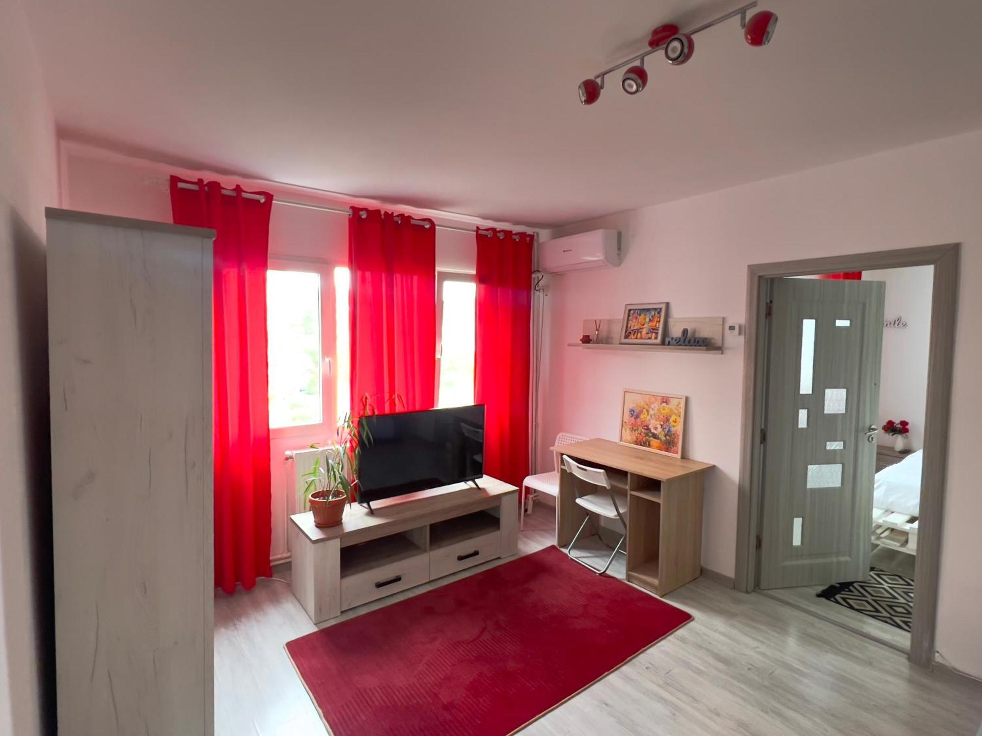 3 Rooms Apartment Airy & Bright Palas Style Ιάσιο Εξωτερικό φωτογραφία