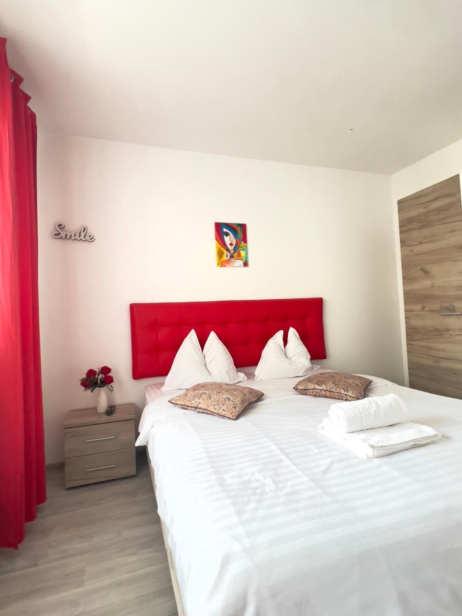 3 Rooms Apartment Airy & Bright Palas Style Ιάσιο Εξωτερικό φωτογραφία