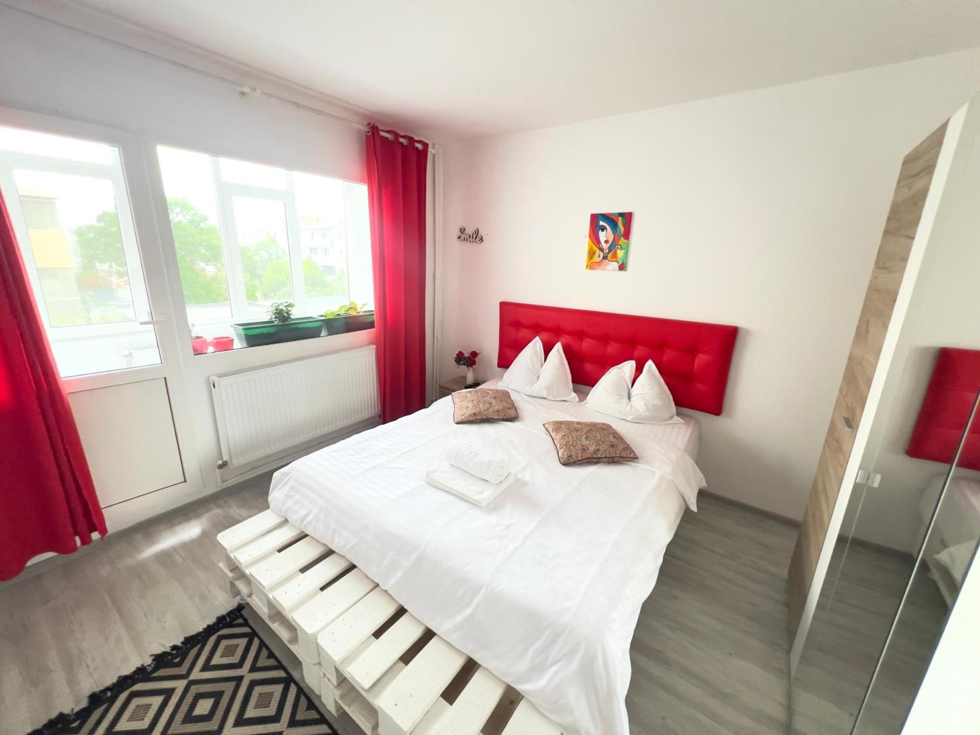 3 Rooms Apartment Airy & Bright Palas Style Ιάσιο Εξωτερικό φωτογραφία